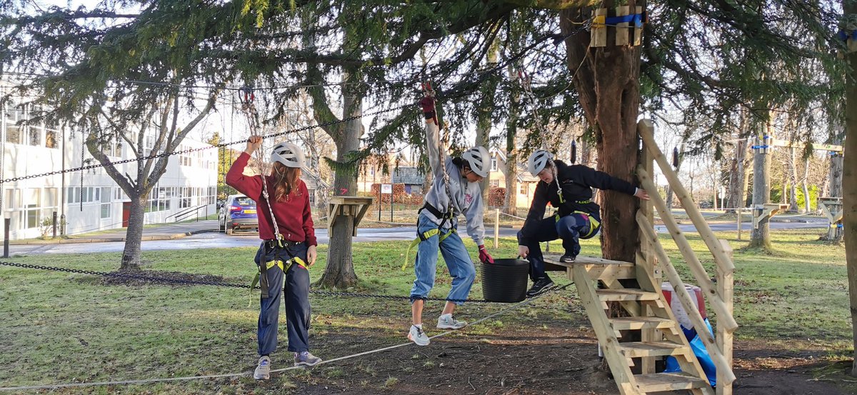 Boarding Life at Fettes tweet media
