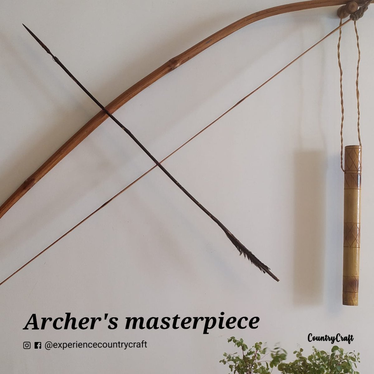 countrycraft's tweet photo. Bow-Arrow finds mention in Ramayan, Mahabharat & other ancient scriptures.
Vishwakarma crafted two divine bows - Saranga & Pinaka.He gave Sharanga to Vishnu & Pinaka to Shiv.
Sri Ram’s bow was “Kodanda” & Arjun’s was “Gandiva”.
#CountryCraft #Dhanush #heritage #Craft #culture https://t.co/POdBgtVPmS