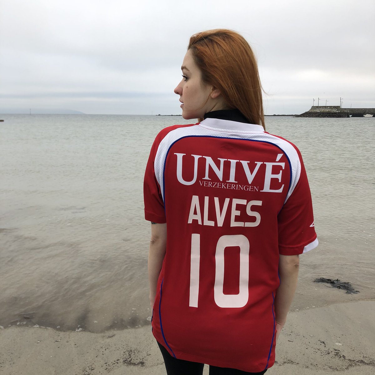 footballkitbox's tweet photo. Heerenveen Away Kit 07/08
#Alves10
#kitboxGOLD https://t.co/JdL5j4GKzj