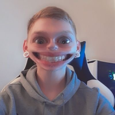 ricescunt's tweet photo. @dennis_wirz @Antopn4 @comicbooksmart @itsTomasina @JakeSucky LOOK AT THIS WHITE KID AHWHWAHAWWAHWAHAWHAWHAWHHAWHA https://t.co/FXoTXmptBc