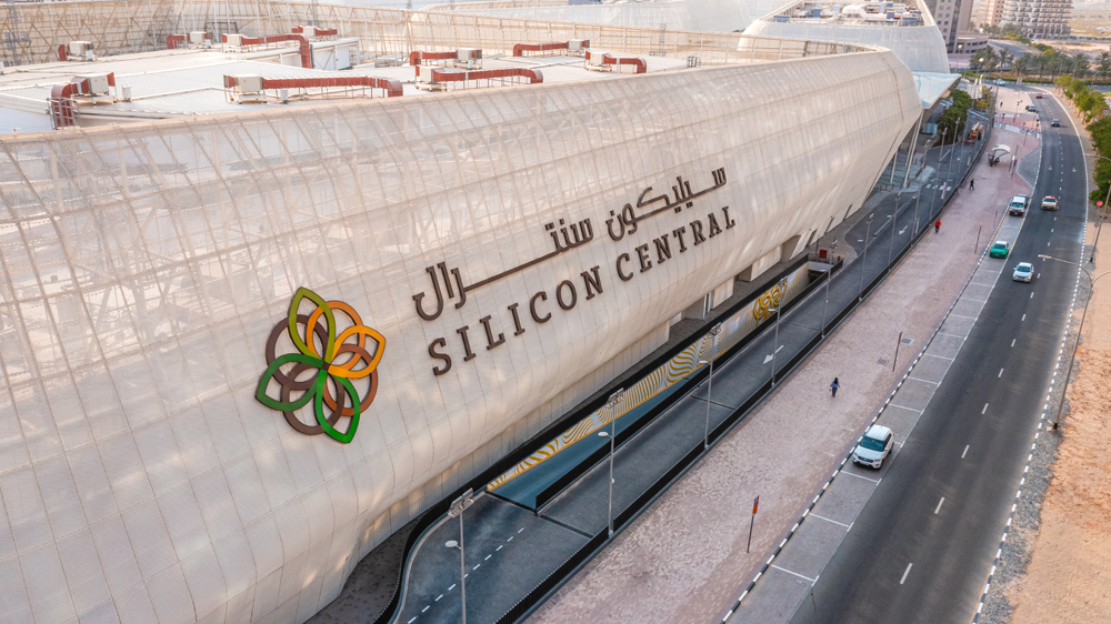 unec_co's tweet photo. Silicon Central Mall, the new retail and lifestyle destination located at the heart of Dubai Silicon Oasis’ integrated free zone technology park.

Client: Lulu Group International
Consultant: Eng. Adnan Saffarini Architects &amp; Engineering Consultants https://t.co/HbfWN6oxG6
