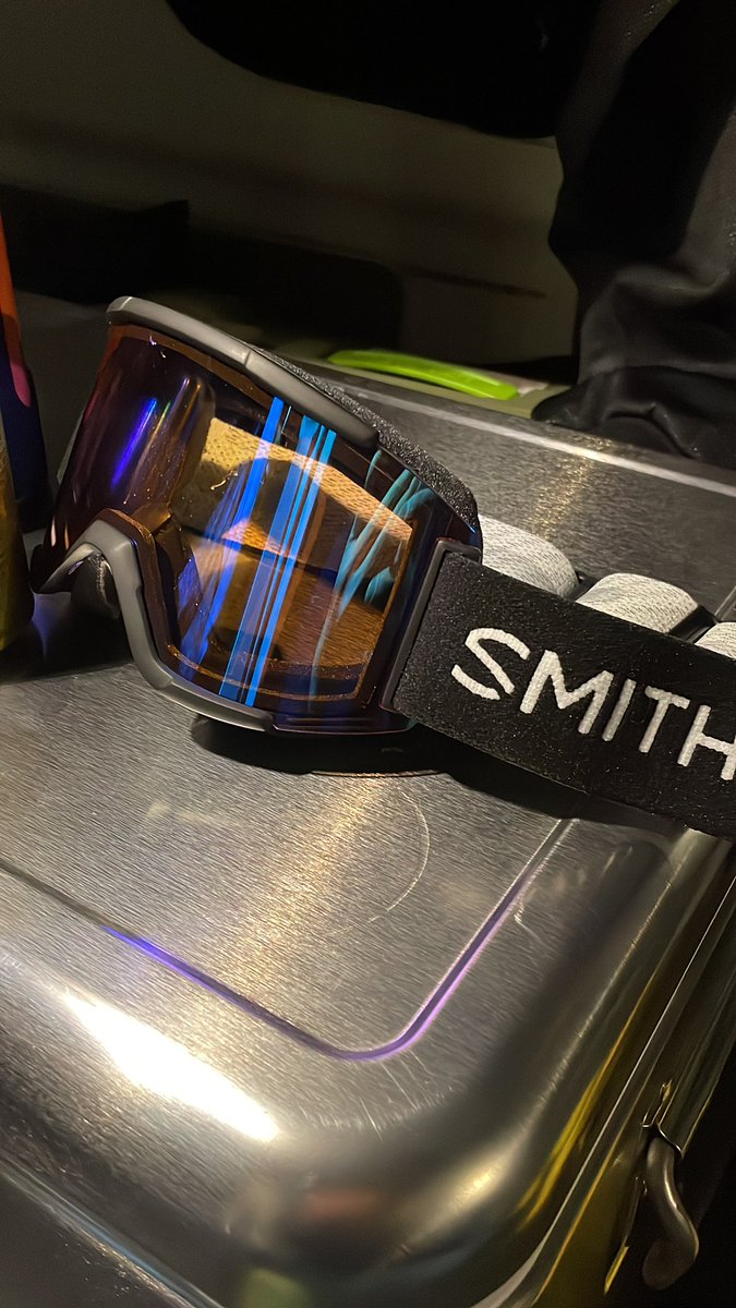 page_park's tweet photo. SMITHのゴーグルメッチャええ感じやった。 https://t.co/UtjNfncD1c