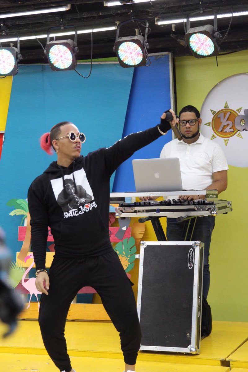 elsoftwarepiano's tweet image. Ser original significa ser tú , hacer lo que te hace feliz sin importar la opinión de un tercero que nunca ah logrado nada! #elsoftware