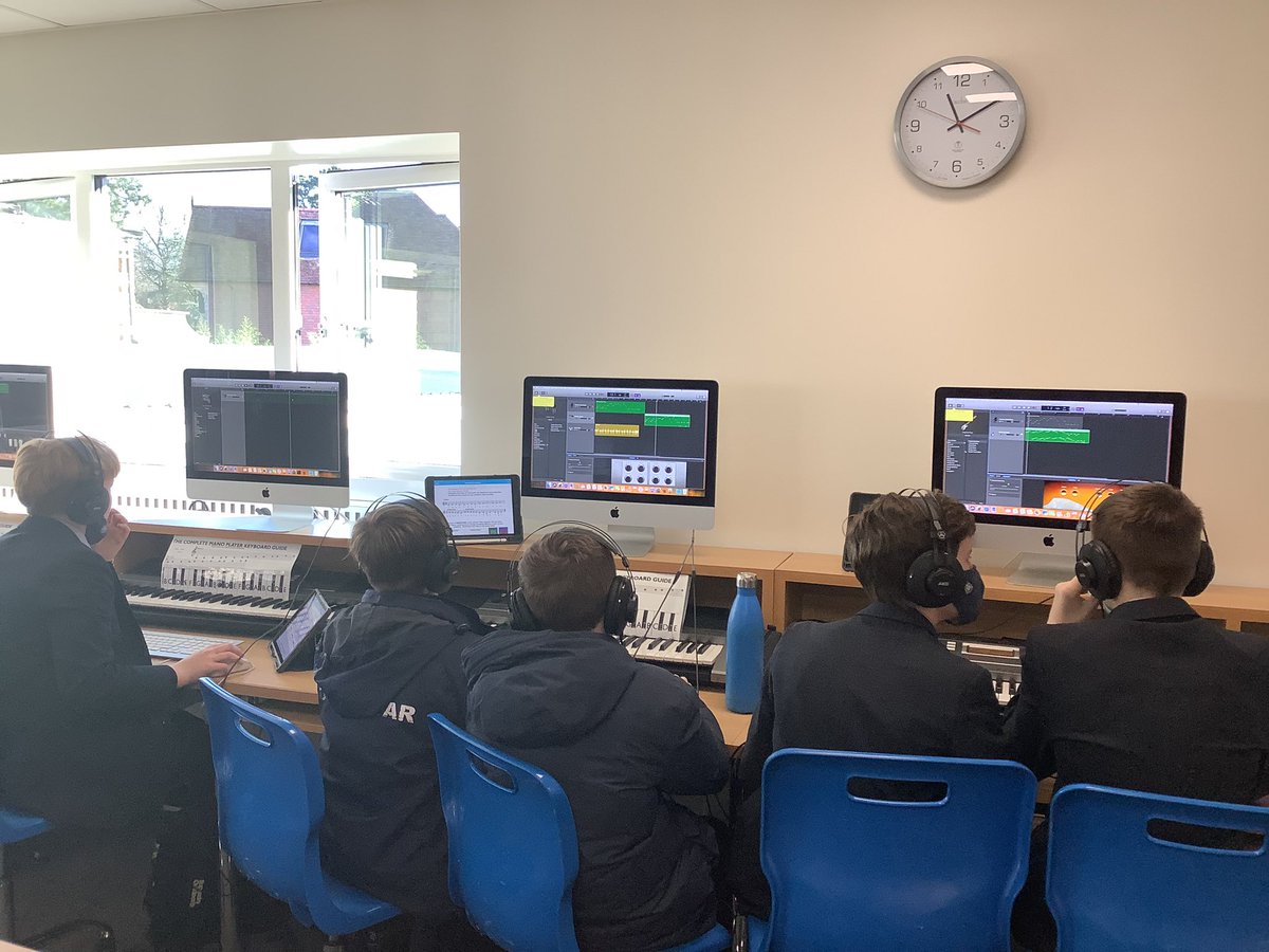 Dunottar Music tweet media