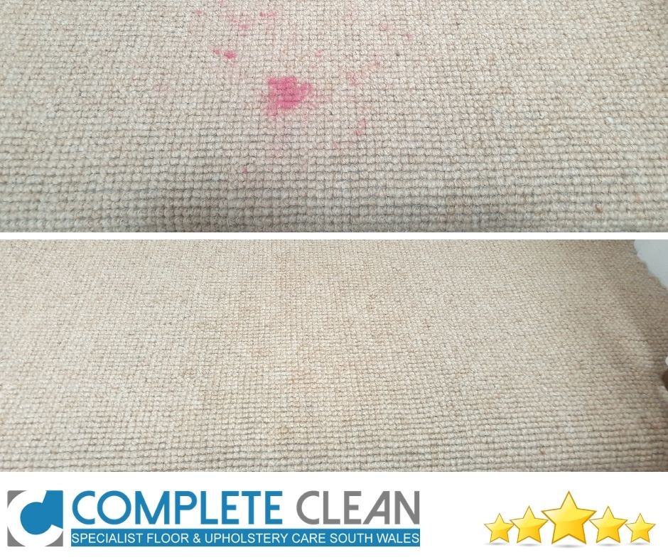 CompleteCleanUK's tweet photo. 👀 Lipstick on wool loop carpet

For all of your cleaning needs from your local Woolsafe approved carpet cleaning company, contact us today 

📞 0800 566 8949
📱 07580 011824
👉🏻 https://t.co/U0Q8xvvwtM https://t.co/2j6wisuboN