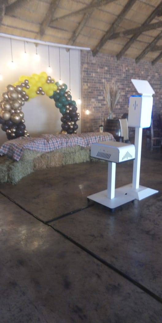 SelfieBox Nano and Sidekick all set for a 50th bday!! #SelfieBoxFun #SelfieBox #50thBirthday #50th