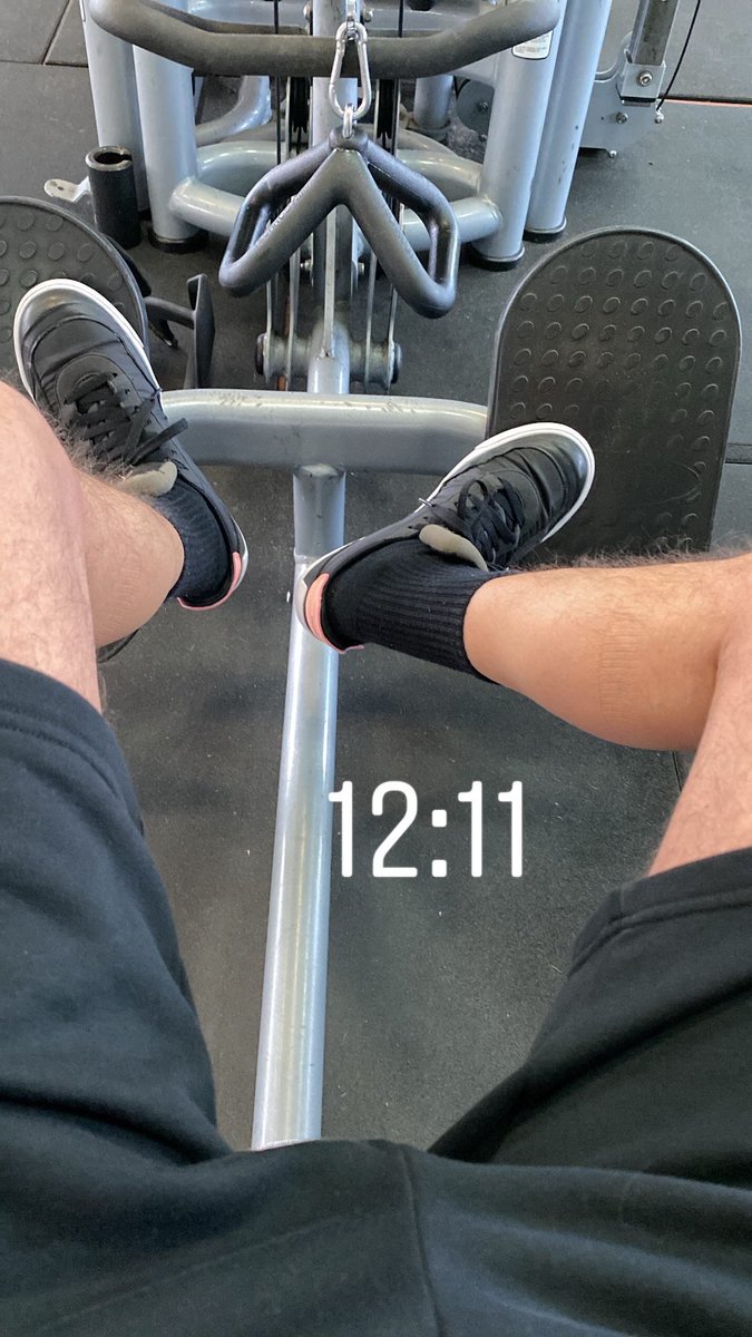 leone2000's tweet image. #MondayMood