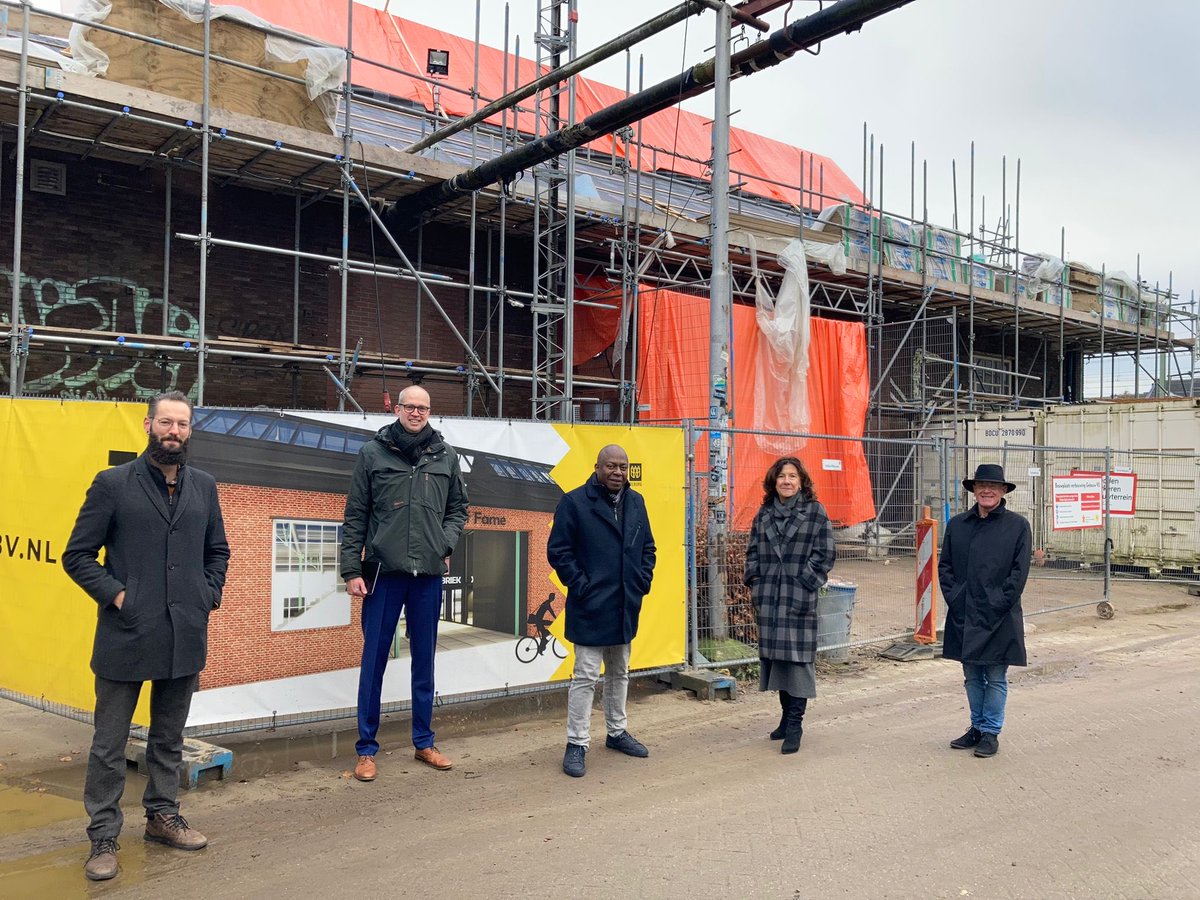 Eind december bracht ik een leerzaam bezoek aan de #Urban Sports Area in #Tilburg Mooie inspiratie opgedaan voor de ontwikkeling van Urban in #Helmond 
Met dank aan ⁦<a href="/marhendrickx/">Marcelle Hendrickx</a>⁩