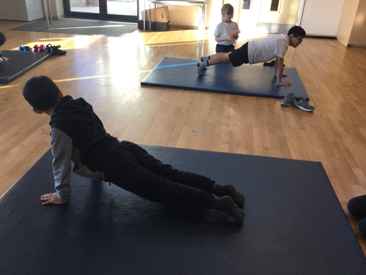 PindersPrimary's tweet photo. For our first gymnastic session Year 3 have looked at different shapes including Japana. We had a go and with practice we hope to continue improving #pppe #ppyear3 https://t.co/ZL8ktNDWGB