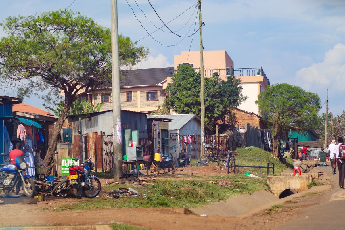 visit_kisumu's tweet photo. Investment opportunities are abundant in Kisumu, from agriculture to construction and manufacturing. The city also offers an attractive and safe living environment. #BusinessMonday https://t.co/XSbYT2Rm6b