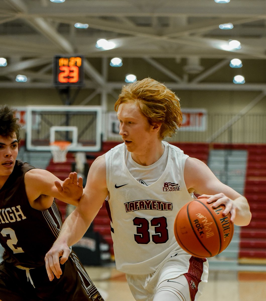 Leo O'Boyle from <a href="/ScrPrepSports/">Scranton Prep Sports</a> and <a href="/JBHoopsAAU/">JBHoopsAAU</a> scored 16 points to lead Lafayette's upset of Army West Point Sunday.

nepasportsnation.com/oboyle-scores-…