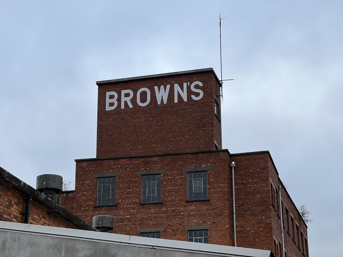 Really please to get this #ghostsign at Browns Undertakers in east Belfast, I hope they preserve it <a href="/ghost_signs/">GHOST SIGNS</a> <a href="/SignsOfACity/">Signs of Belfast</a> <a href="/BelfastHourNI/">#BelfastHour</a>