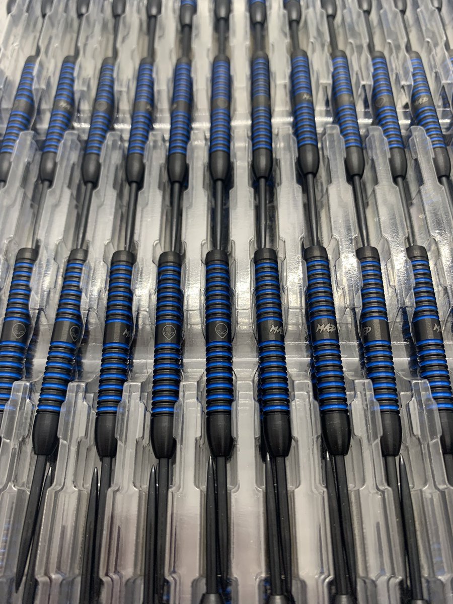 DartsFactory01's tweet photo. Final Design to Finished Product for @MarkADarts 

23g 51mm x 6.4mm 90% Tungsten

Neptune, a dart made with the late Mark Cross in mind with his Niece Chantelle who’s continuing his legacy, Mark had sorted flights for many people in the community, glad to help

What do you think? https://t.co/OZeXQ0bhPK