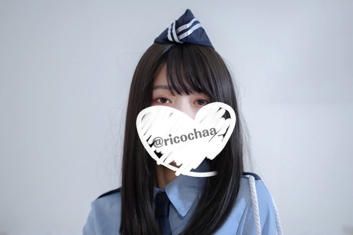 なんか下の方ばっかり見てません？♡
(交互に見て楽しんでね♡) https://t.co/gnxd0CXuHG