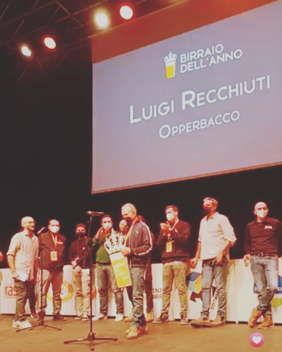 AssoCervisia's tweet image. Le nostre congratulazioni a Luigi Recchiuti del Microbirrificio Opperbacco che ieri si è aggiudicato il titolo di birraio dell’anno 2021. Importante traguardo per il birrificio abruzzese che dal 2009 è presente nel mercato della birra artigianale italiana con prodotti di qualità.