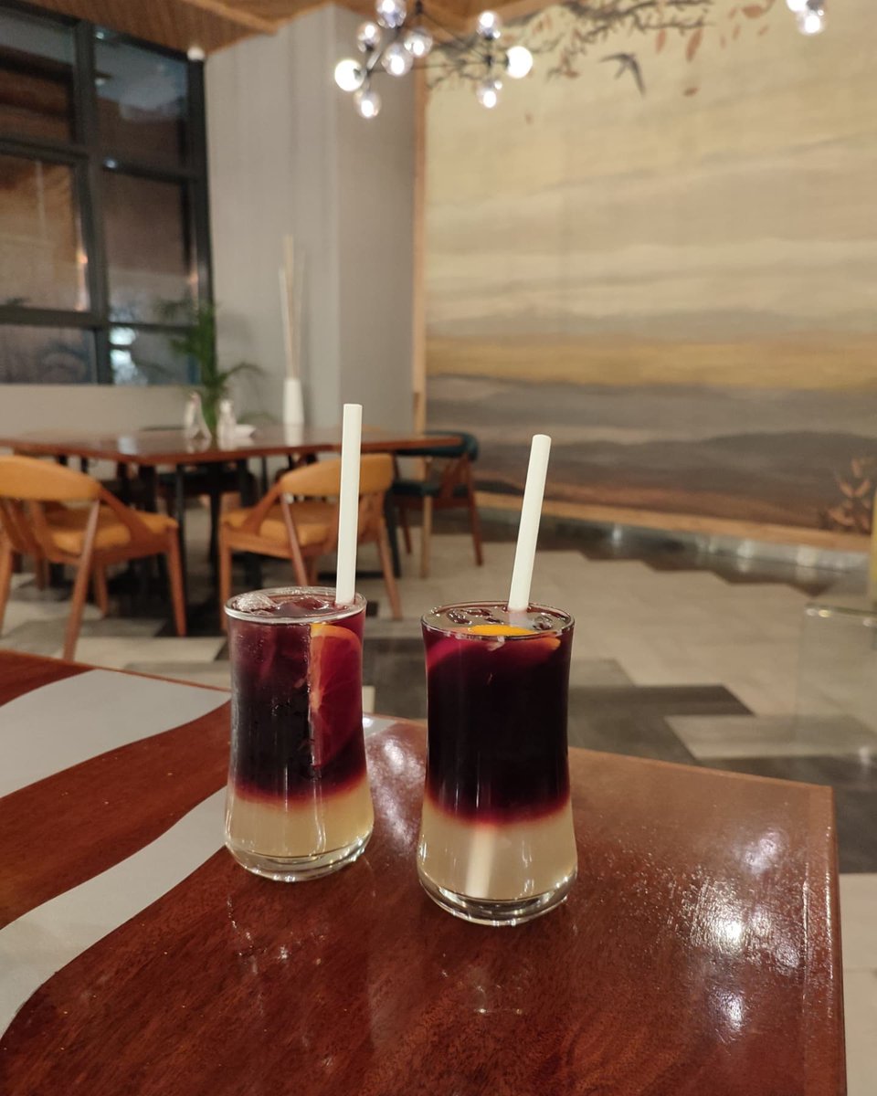 AdamMaina_'s tweet photo. Thread of restaurants to visit in Nairobi. 

1. The Copper Ivy, General Mathenge.

— It is located at The Promenade on General Mathenge Drive. With a cosmopolitan menu ranging different kinds of food with a pleasing aesthetic. #MagicOfKenya 

Images credit: IG/the_copper_ivy https://t.co/r9eFShOLVG