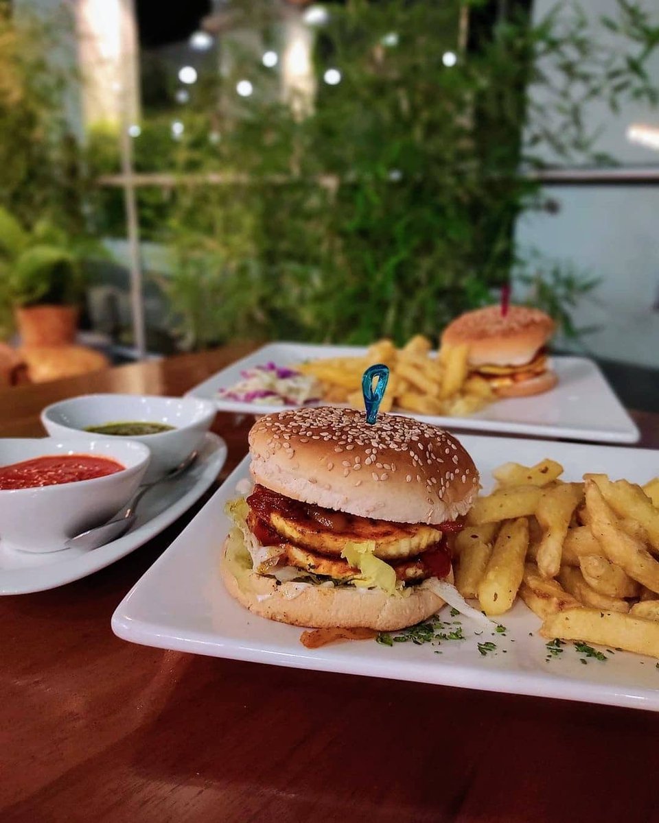 AdamMaina_'s tweet photo. Thread of restaurants to visit in Nairobi. 

1. The Copper Ivy, General Mathenge.

— It is located at The Promenade on General Mathenge Drive. With a cosmopolitan menu ranging different kinds of food with a pleasing aesthetic. #MagicOfKenya 

Images credit: IG/the_copper_ivy https://t.co/r9eFShOLVG