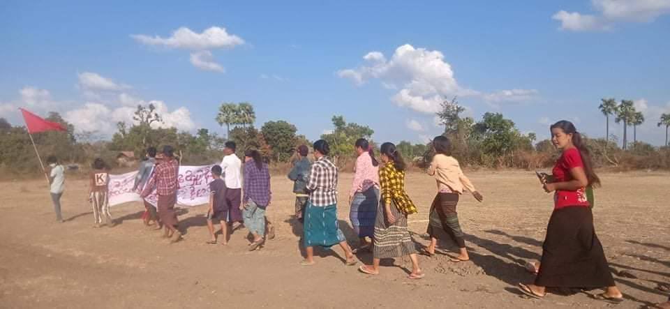 YatanarLwin's tweet photo. Protest against military dictatorship by Coalition Villages Strike from northern part of Yinmarpin despite junta’s oppressions
#SanctionMOGE #WhatsHappeningInMyanmar #2022Jan17Coup https://t.co/vnUwvOesNL