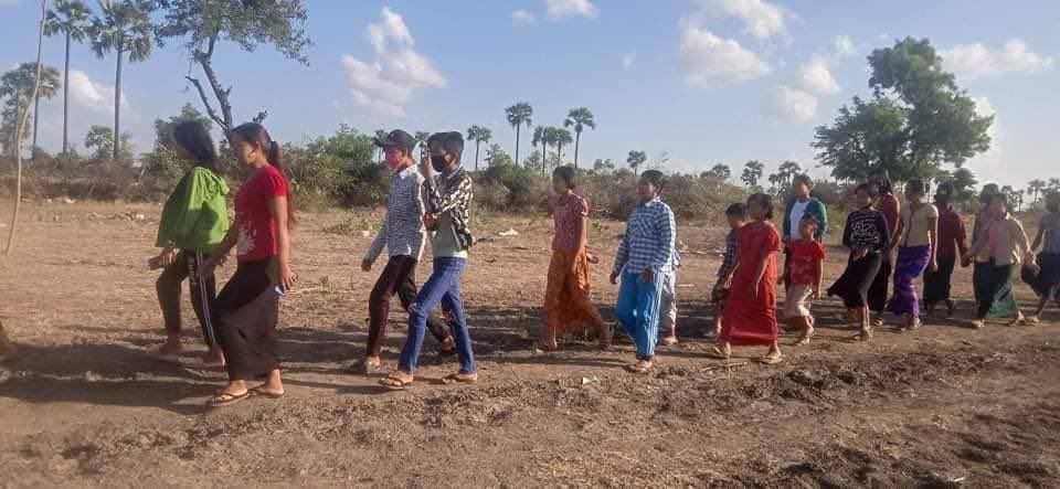 YatanarLwin's tweet photo. Protest against military dictatorship by Coalition Villages Strike from northern part of Yinmarpin despite junta’s oppressions
#SanctionMOGE #WhatsHappeningInMyanmar #2022Jan17Coup https://t.co/vnUwvOesNL