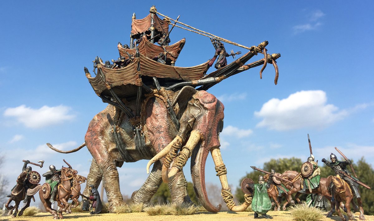 カラーニ tweet media