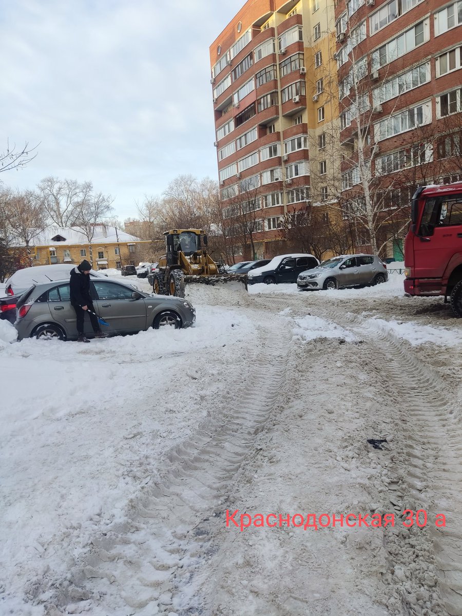 osm6prom's tweet photo. Произведена очистка внутриквартальных дорог https://t.co/Swjec3Afs2