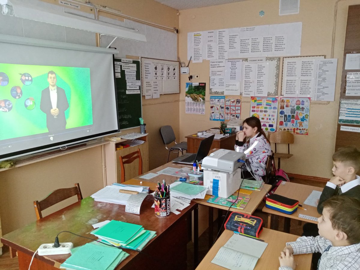 Internat5tlt's tweet photo. 17 января обучающиеся нашей школы приняли участие в УРОКЕ ЦИФРЫ- ИССЛЕДОВАНИЕ КИБЕРАТАК. https://t.co/TB5hDokAIt