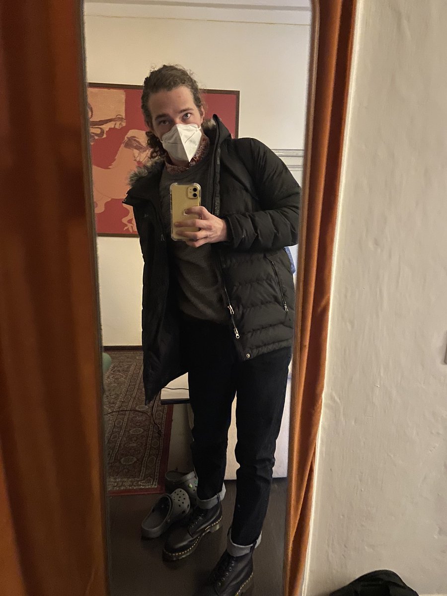 First day of school!!! Don’t ask me why I’m standing like that I don’t know