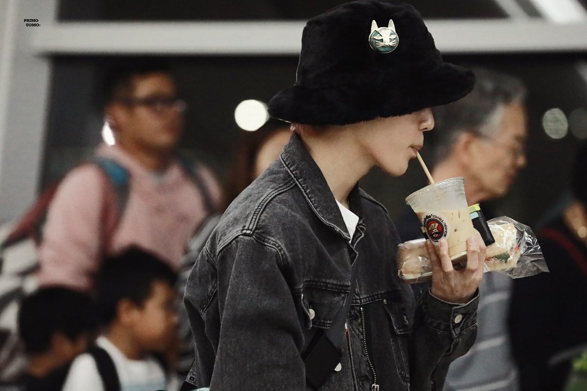 190928 #태용 #TAEYONG #TYLookbook #fashion #airport
🔗 tylookbook.com/2019/190928/