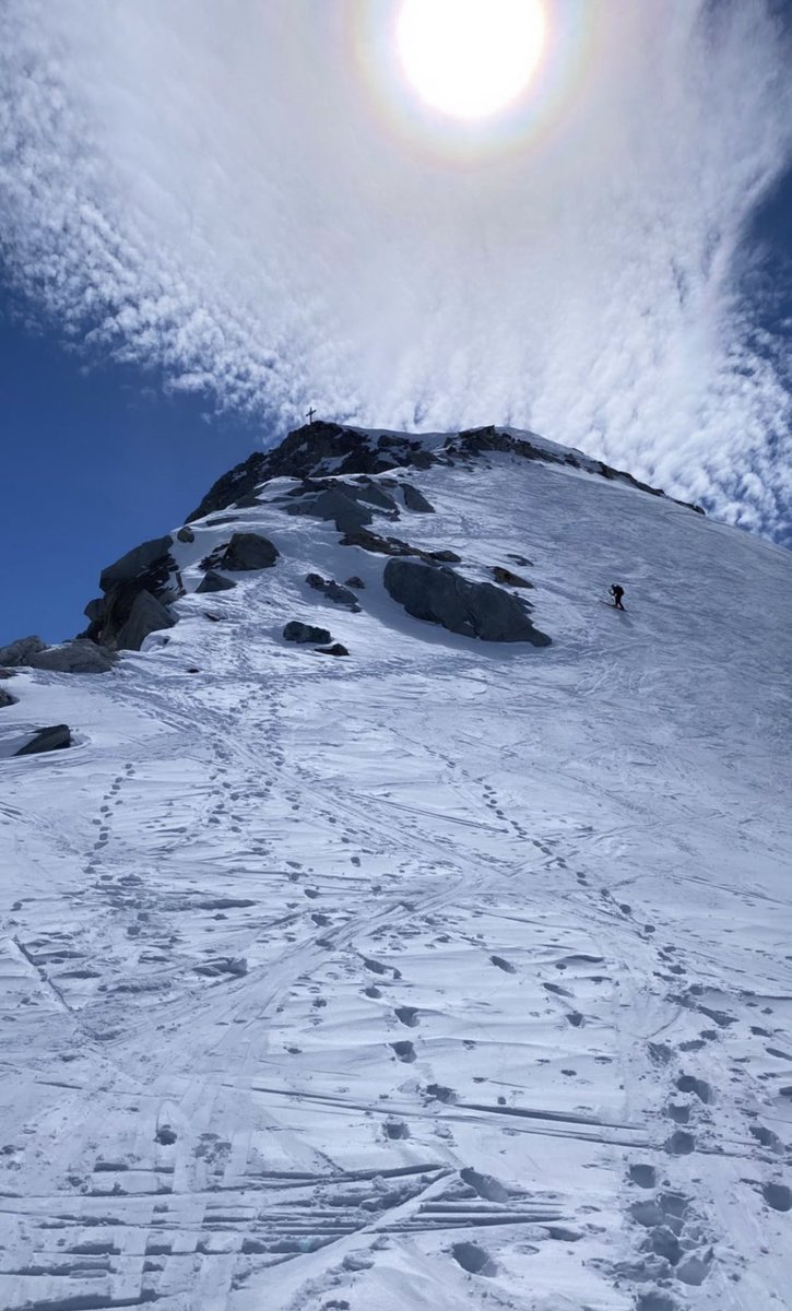 Keith🦦 tweet media