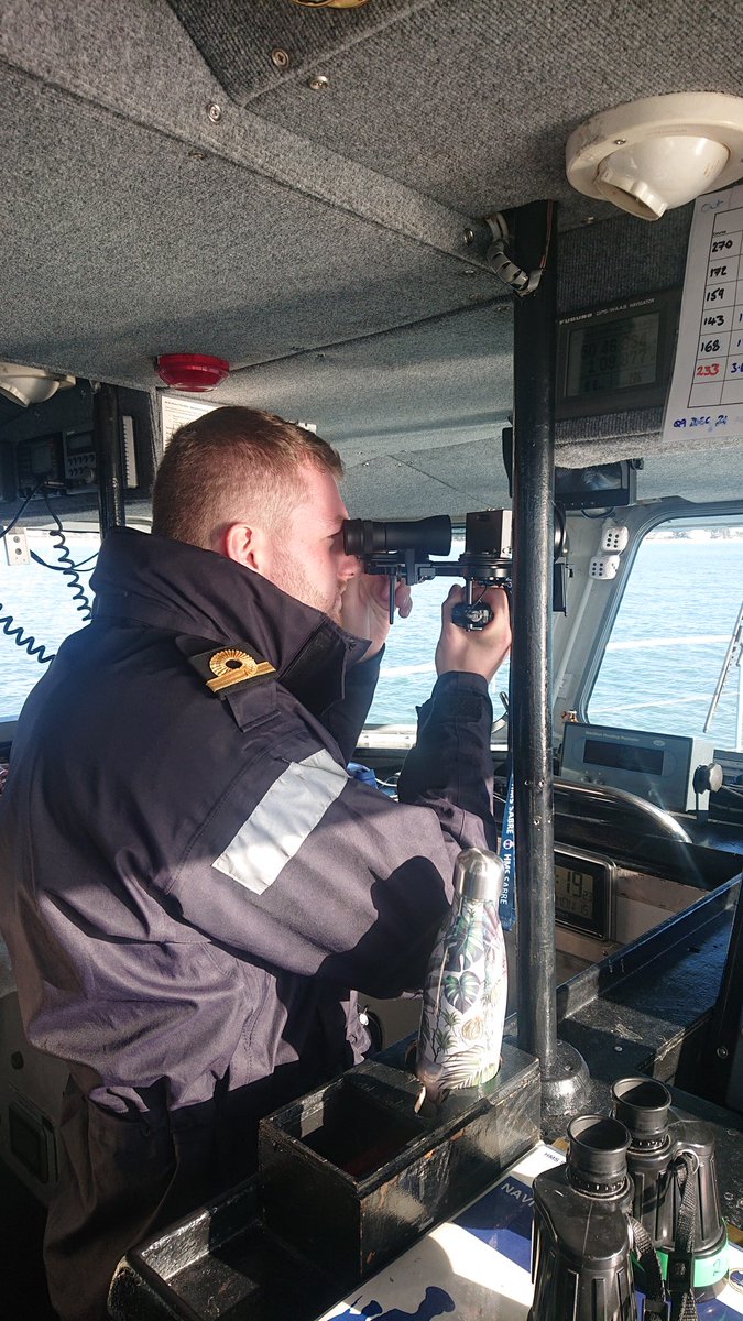 HmsSabre's tweet photo. @RNPics_ A nice spot for some sextant training for our YO! https://t.co/7zTolWlYph