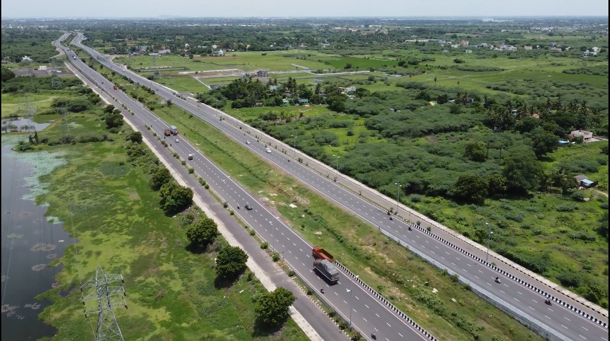 UpdatesChennai's tweet photo. Snapshot of Chennai's 63Km Long Outer Ring Road (ORR)..
📸: Explore India (YT) https://t.co/0aXDkqGzLW