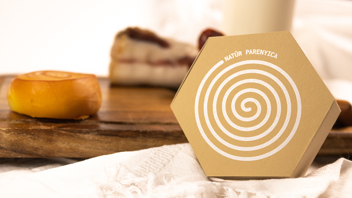 The Custom Boxes tweet media