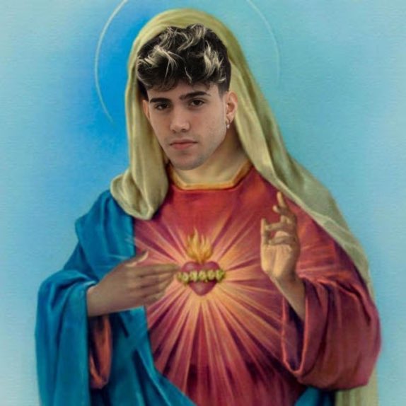 streamaka7even's tweet photo. rtw per far si che luca guarisca entro sanremo🍀🍀🍀 https://t.co/ZrIl0kJTgo