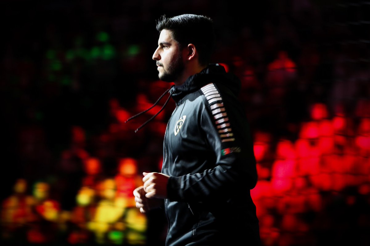 AndebolPortugal's tweet photo. ๐ธ ๐ฟ๐ช๐๐ก๐ค ๐๐ ๐ฉ๐๐ฉ๐ฬ๐จ ๐ฃ๐ค @EHFEURO ๐
#letsgovamos #jogossantacasa #lidlportugal #mader #workasapro #aguamonchique #W1TTY #W1TTYapp #W1TTYbonus #4moove #deltacafes #watchgamesseemore #ehfeuro2022 https://t.co/76JAaZbU3c