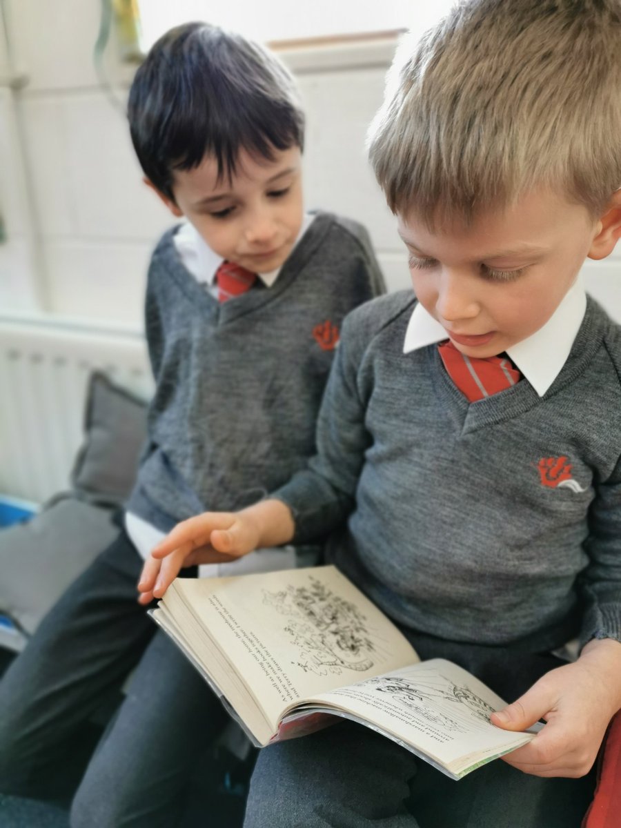 YateleyManorSch's tweet photo. "Reading is a passport to countless adventures." 📚
Year 2 are relishing the opportunity to use the Prep school library at lunch times this term! They've now got access to a new space and a whole new range of reading material! #yateleymanorprep #library #reading #year2 https://t.co/2PJ7NMhJWn