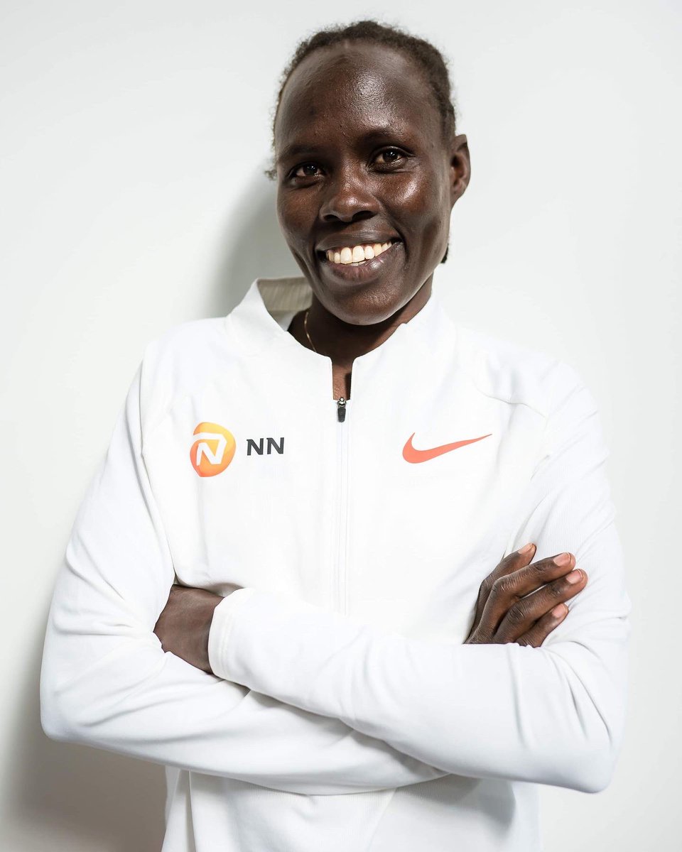 dsmfrunningteam's tweet image. Welcome guys. Let’s turn our dreams into reality. 🧡

🇬🇧 Jake Smith
🇮🇱 Lonah Salpeter
🇳🇱 Nienke Brinkman
🇳🇱 Richard Douma

#nnrunningteam