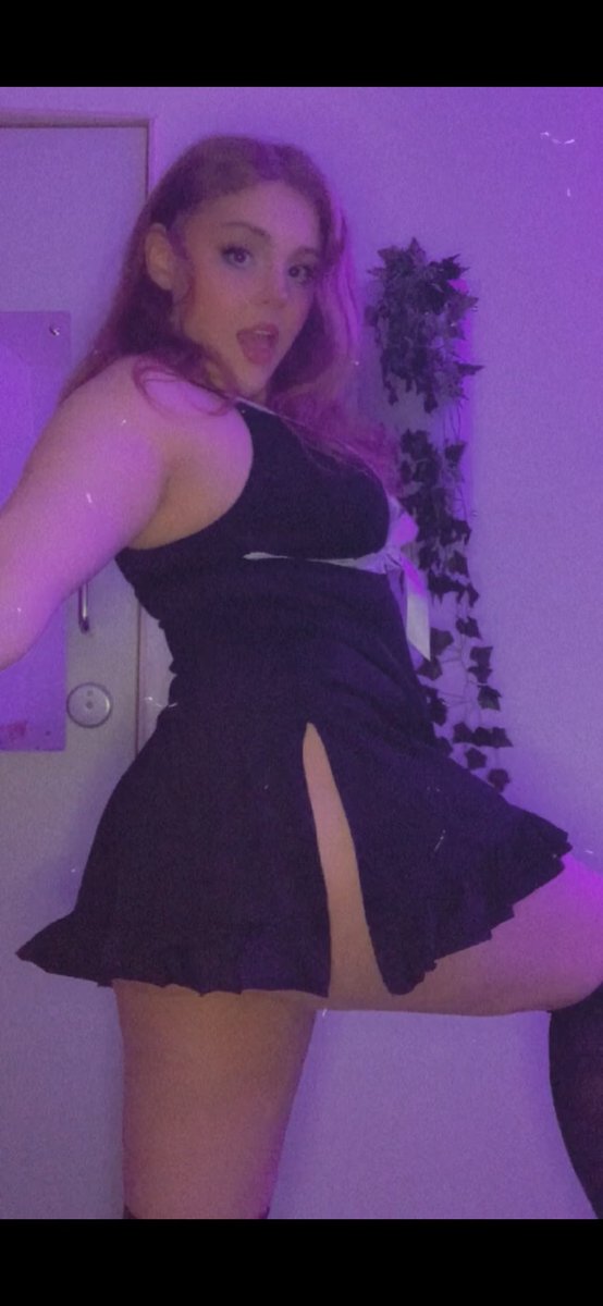 LillyMintxn's tweet photo. 20% off my OnlyFans!! Link below🧚🏼 https://t.co/RT8wAhtrlB
