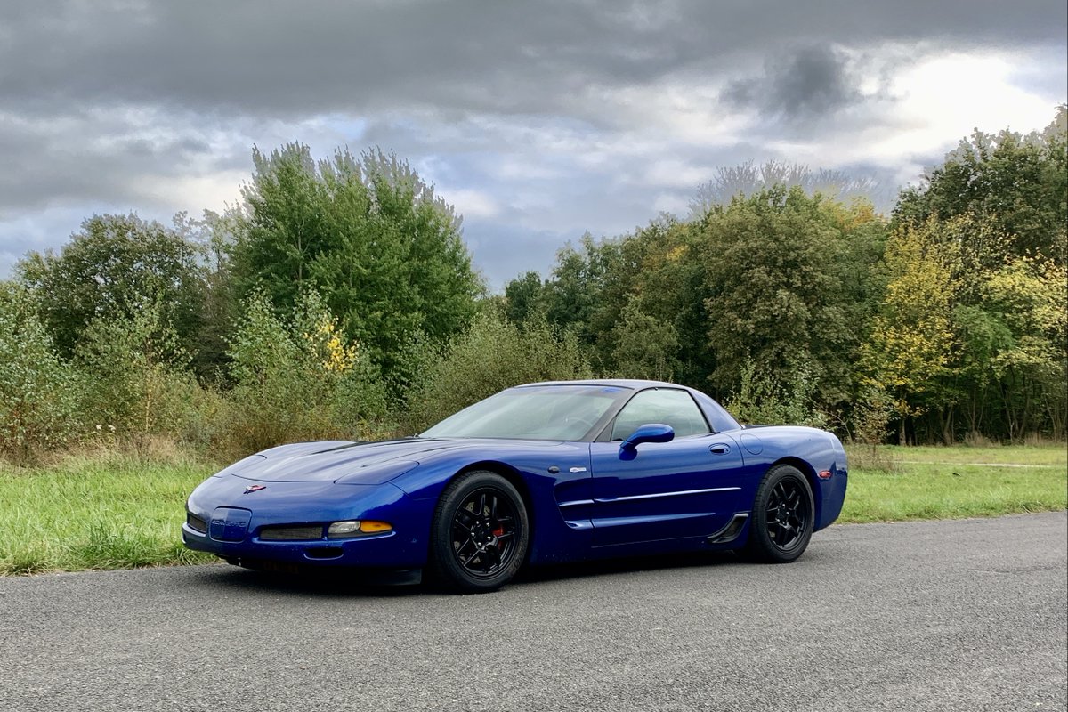 KoenVoortman's tweet photo. #bluemonday @corvette ⁦@chevrolet⁩ ⁦@ChevroletEurope⁩ #C5Z #LS6 https://t.co/mXnmtkhYSq