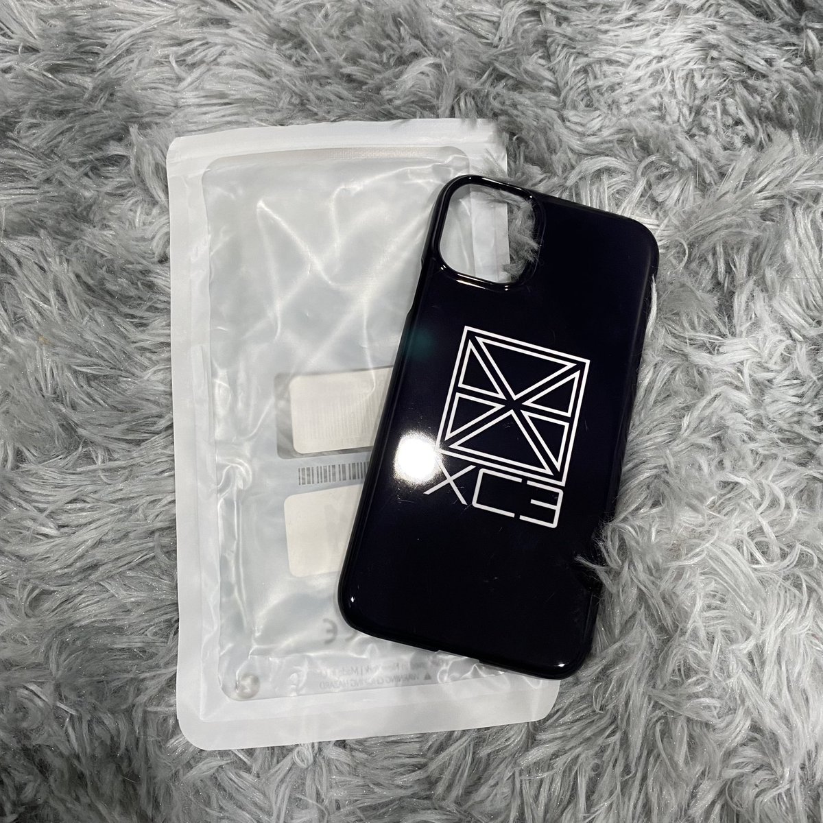sunitazaaaa's tweet photo. ขายเคสคอลเลคชั่นพี่มาร์ค #XC3 i phone 11 ลองใส่แค่ครั้งเดียวไม่ถึง 5 นาที ถอดออก 

📌ราคา 900 รวมส่ง📌

สนใจทัก DM มาได้นะคะ

#MarkTuan #XC3 #REPRESENTXC3 
#represent_xc3 
#ตลาดกัซ #ขายของสะสมกัซ #ขายของสะสมgot7 #ตลาดนัดอากาเซ #ตลาดนัด https://t.co/7ps4a8qJUO