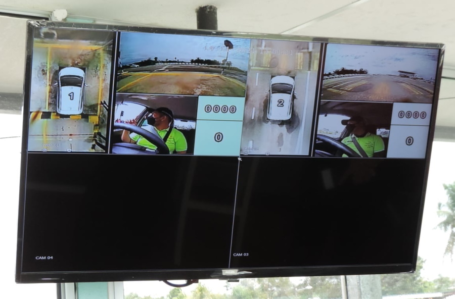 LowyatNET's tweet image. #JPJ To Finally Implement Driving Licence #eTesting System This April

@JPJ_Malaysia 

lowy.at/pnLsy