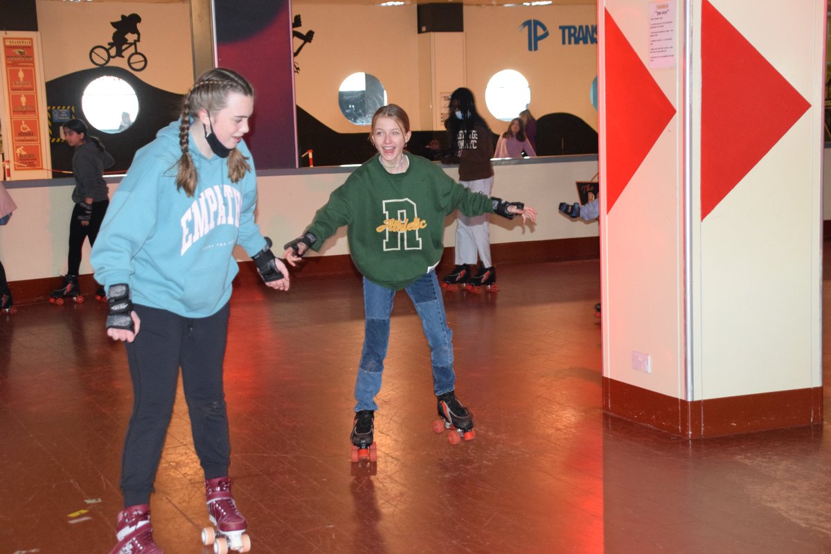 On Sunday, the Prep boarders from Arran House visited the Escape Rooms where they were put into teams and challenged to find their way out. One team were victorious! 🌟

Meanwhile, the Iona House girls enjoyed some shopping and energetic roller skating at Ocean Terminal!  🛼👏