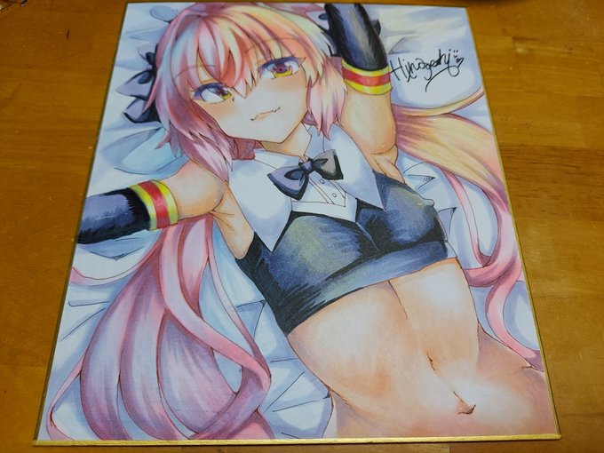 アストルフォ色紙描けたので販売始めました～☺️
前回より大きいサイズなので体も描けてます😄
アストルフォ直筆色紙 | サイハテ https://t.co/uBFXEPuIPz #booth_pm 