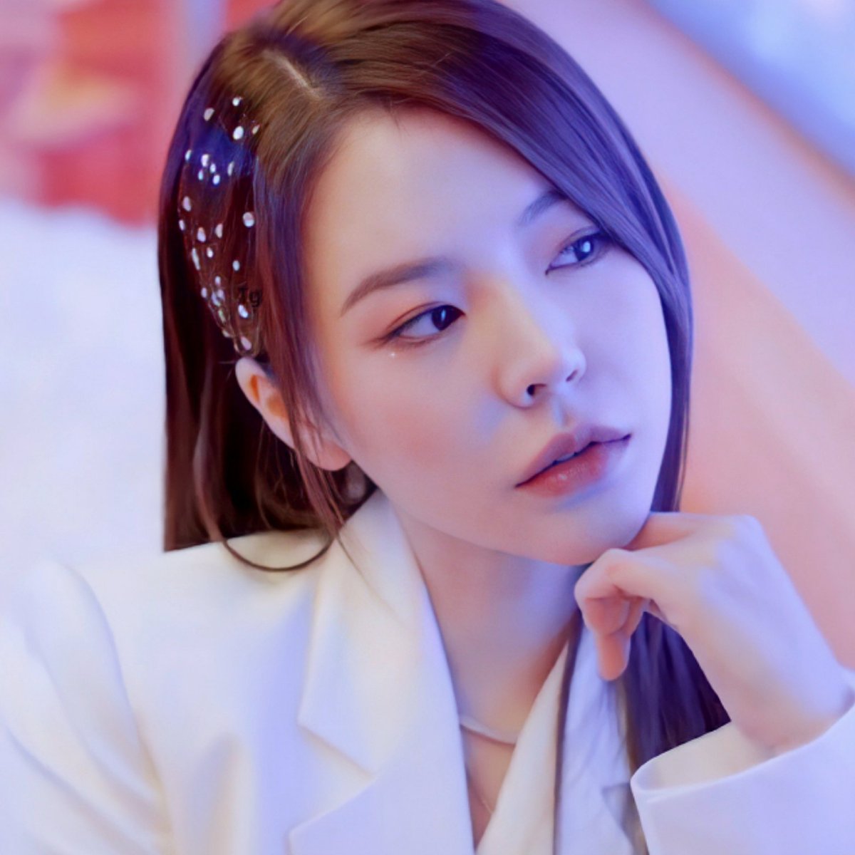 riayenaa's tweet photo. @DNRivernate Teh sunny dr dulu ga berubah bang, makin glowing nih ihhh https://t.co/oxjXpXMgXF
