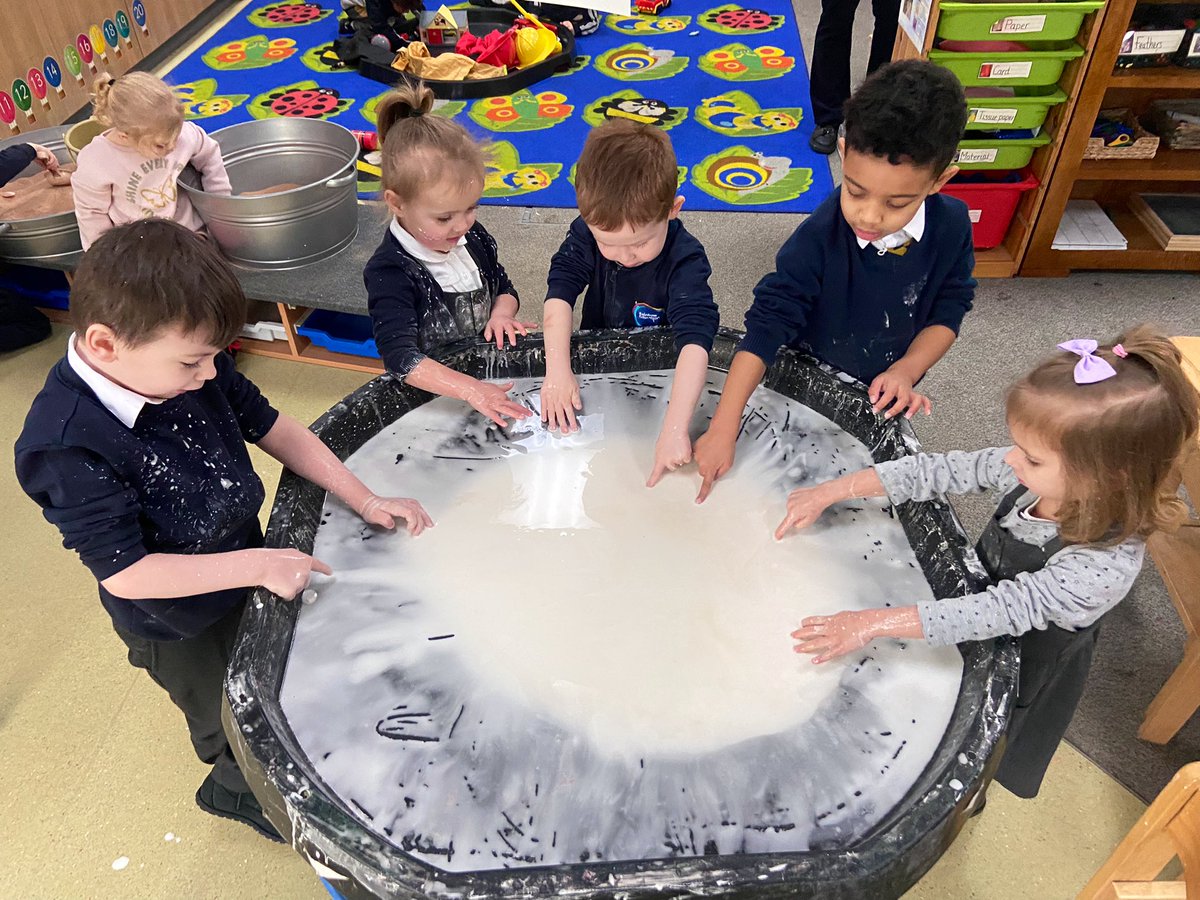 croxtetheyfs's tweet photo. Today’s magic number is 1! We have been learning all about the number 1 and how we can show it in different ways. We also had lots of fun practising to write the number in our messy gloop tray “start at the top and down we run!” @CroxtethC @RainbowEduMAT https://t.co/Kj3fq9qM2E