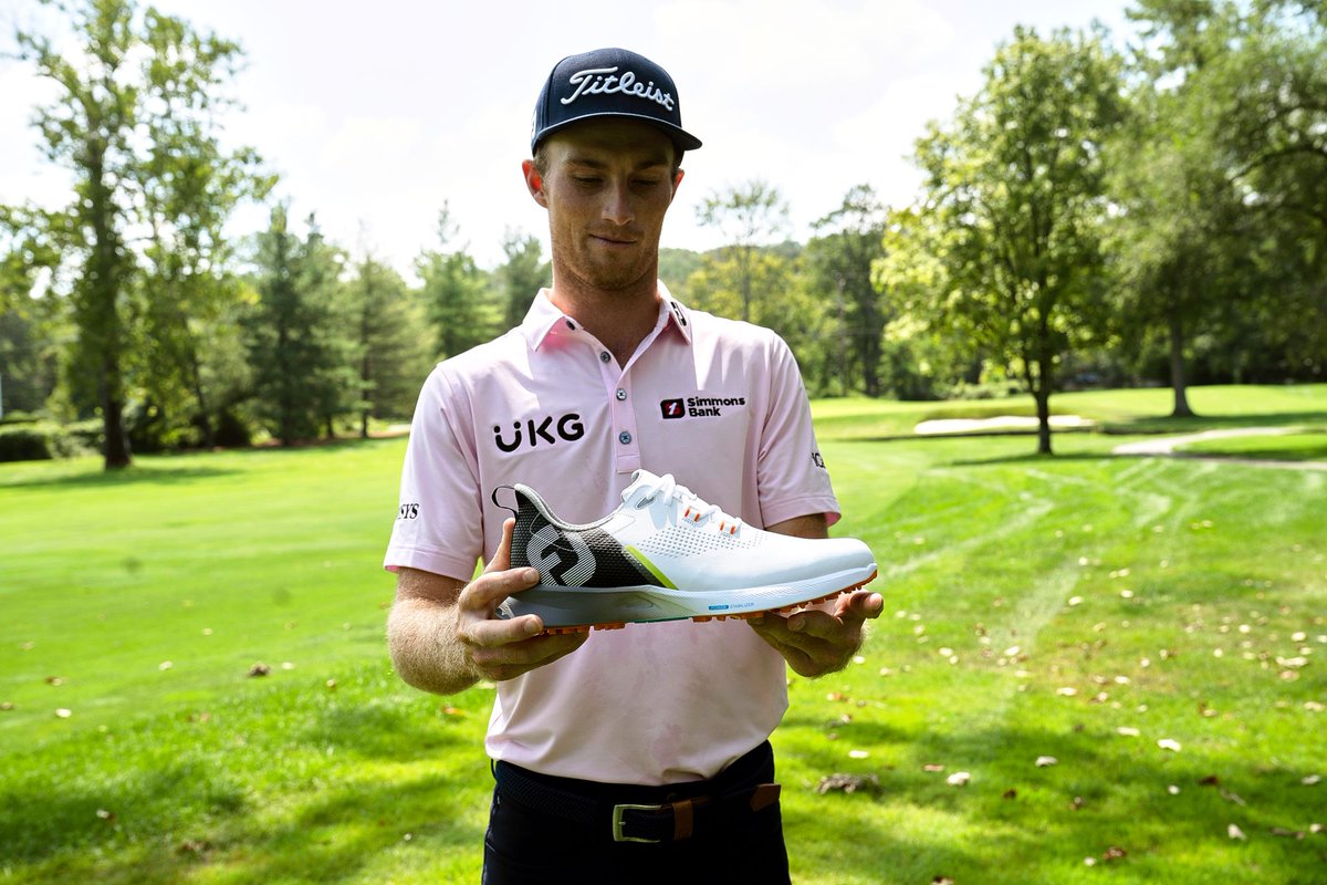 Scratch72_'s tweet photo. We're thrilled to announce @FootJoy's brand new FUEL range is now available to purchase on our online shop! 🥳

FUEL footwear provides a sleek design, enhanced grip and additional toe springs to keep you at peak performance. Shop now!  #golfshoes #footjoy https://t.co/AH8Etp4Eoy https://t.co/d8WdXGh5LM