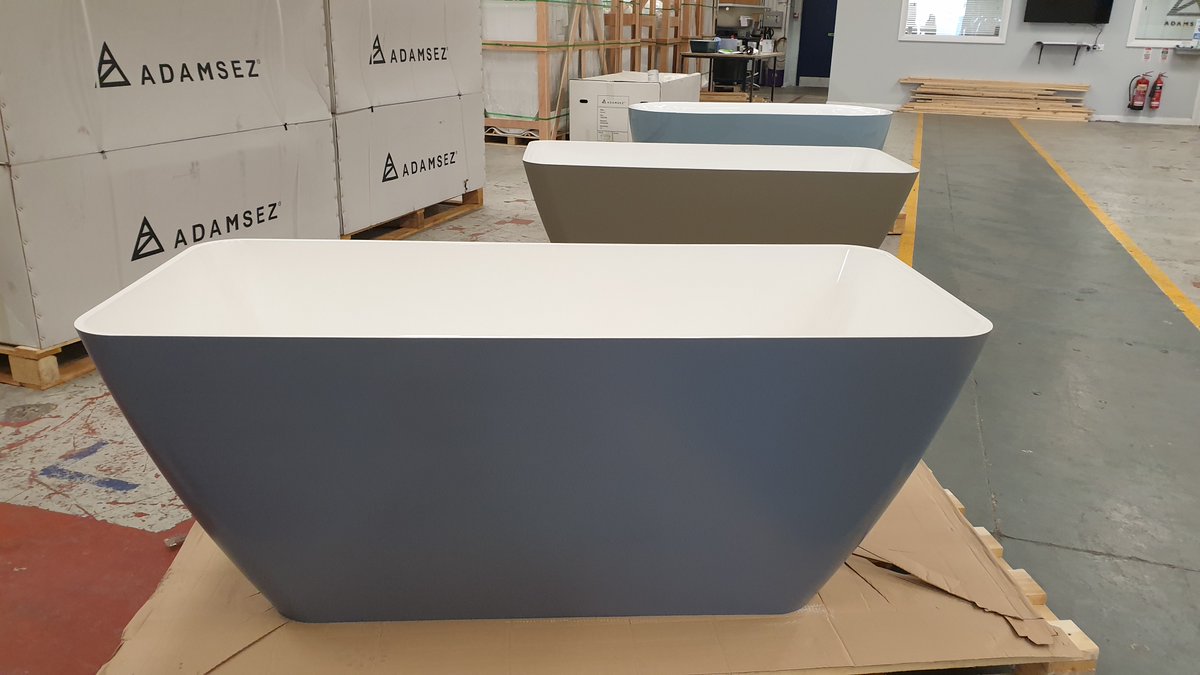 AdamsezBaths's tweet photo. No such thing as #BlueMonday at Adamsez HQ, just beautiful blue baths and basins to admire π
#AllTheBlues #BlueBaths #BlueBasins #AdColour #Adamsez https://t.co/o5XPj3TlxP
