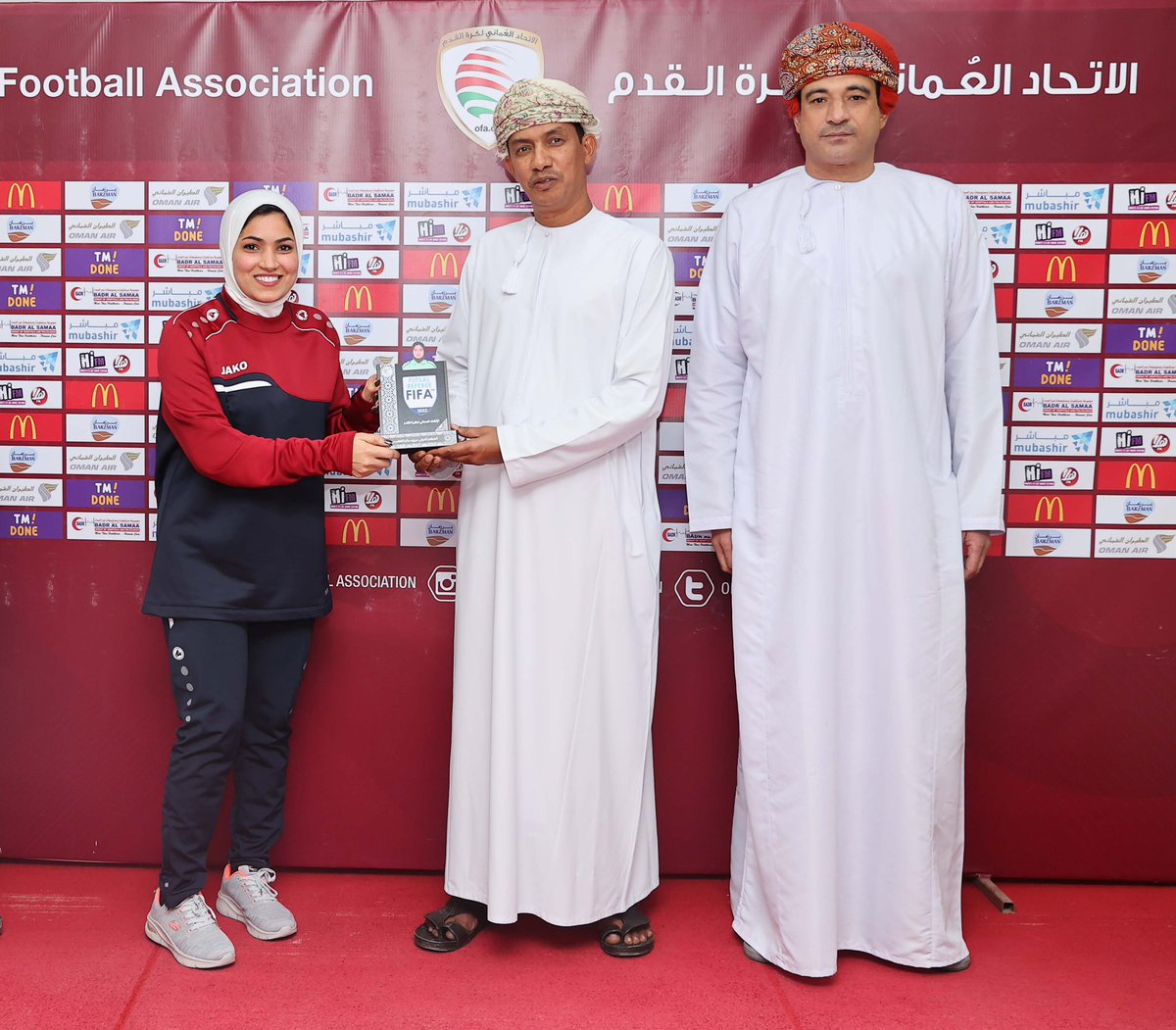 📸 خلال احتفالية لجنة الحكام بتسليم الشارة الدولية لـ ١٨ حكماً، وتكريم عدداً من الحكام المعتزلين.