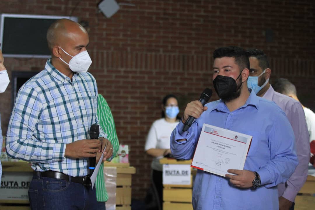 El programa de las 4F ha resultado en una política efectiva para apalancar el emprendimiento mirandino, y con ello impulsar la economía familiar. Es por eso que hemos decidido expandirlo a los Gobiernos Comunitarios.