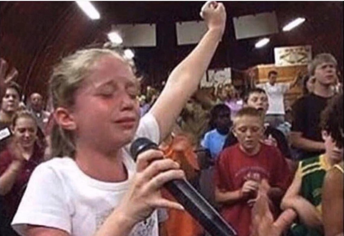 kaylizzles__'s tweet photo. @highfortrilogy @etherealjoanne EVEN THOUGH WE’RE GOING THROUGH IT
AND IT MAKES YOU FEEL ALONE 
JUST KNOW THAT I WOULD DIE FOR YOUUU
BABY I WOULD DIEEEE FOR YOUUUU https://t.co/DZWjPOT69g