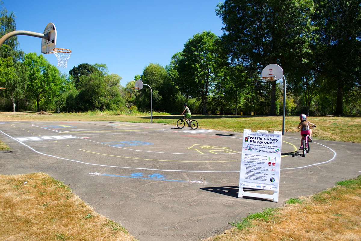 Time spent in nature is vital in improving the psychological well-being and cognitive functioning
of our youth. Safe Routes to Parks helps provide this access to the outdoors. Learn how Beaverton, OR built coordination between parks and schools at bit.ly/3meXg3q